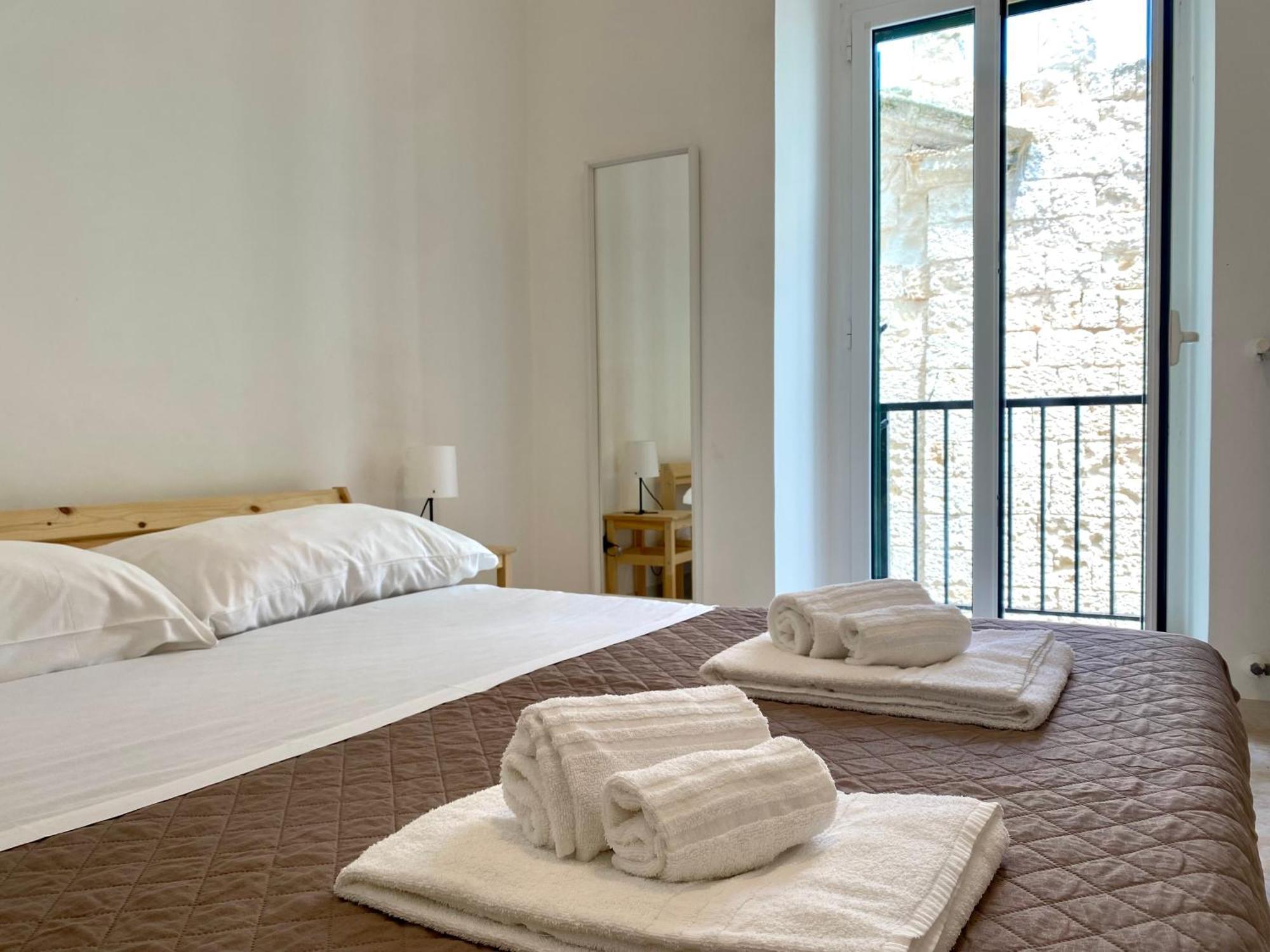 Dimora Santa Maria - Puglia Mia Apartments Монополи Екстериор снимка